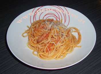 BUCATINI ALLA AMATRICIANA