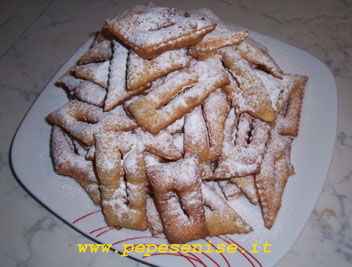 CHIACCHERE DI CARNEVALE