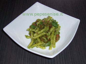 PENNETTE AL PESTO TRAPANESE