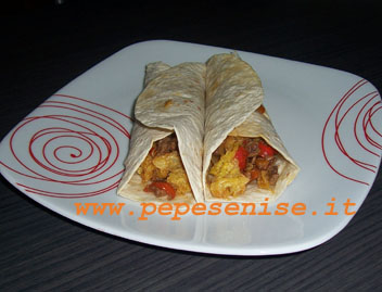 TORTILLAS CON VERDURE E CARNE